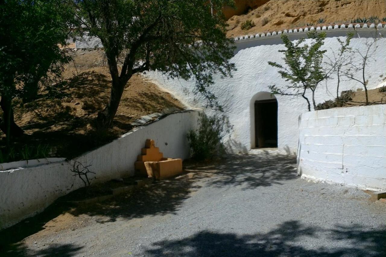 Casas Cueva Y Cortijo La Tala En Guadix Hotel Екстериор снимка